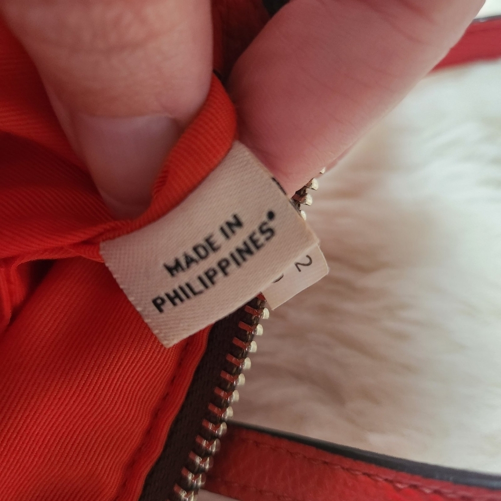 2015 COACH North/South Crossbody Signature Canvas – Khaki/Orange (Like New) - Picture 9 of 16